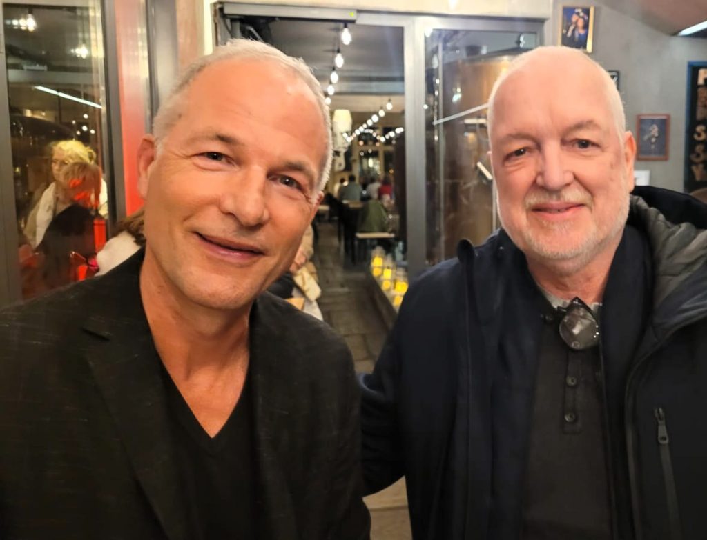 Maxim Leo links neben dem FWG-Vorsitzenden Frank Jahnel