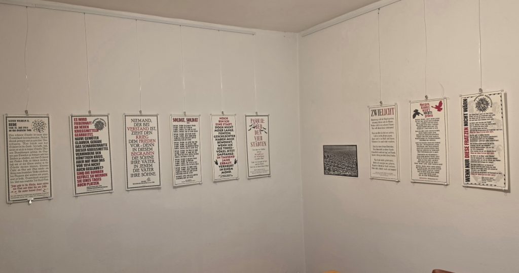 Eindr&uuml;cke von der Ausstellung friedens-s&uuml;chtig